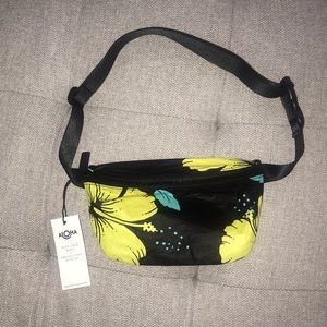 ALOHA collection hip pack